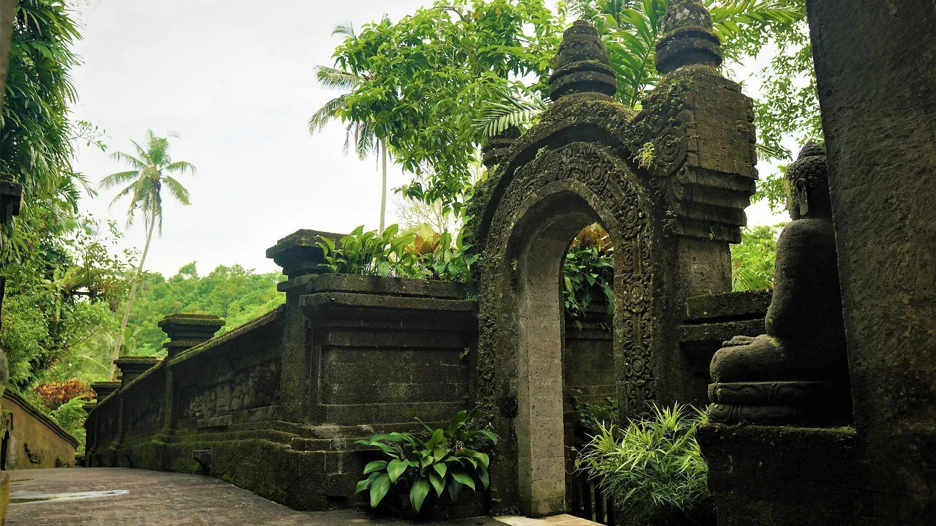Ibah Hotel Ubud Resort